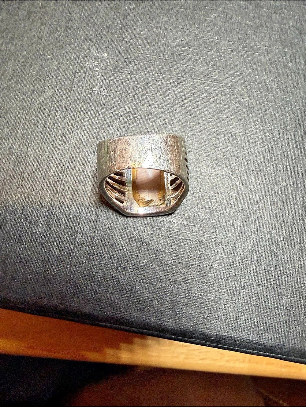 Sterling Silver Pink Shell Statement Ring-size 6 - Picture 3 of 6